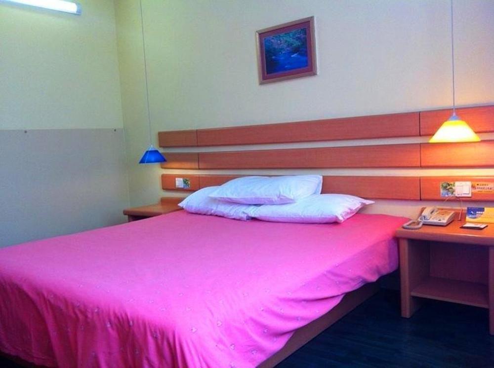 Home Inn Dalian Development Zone Light Railway Station Ngoại thất bức ảnh