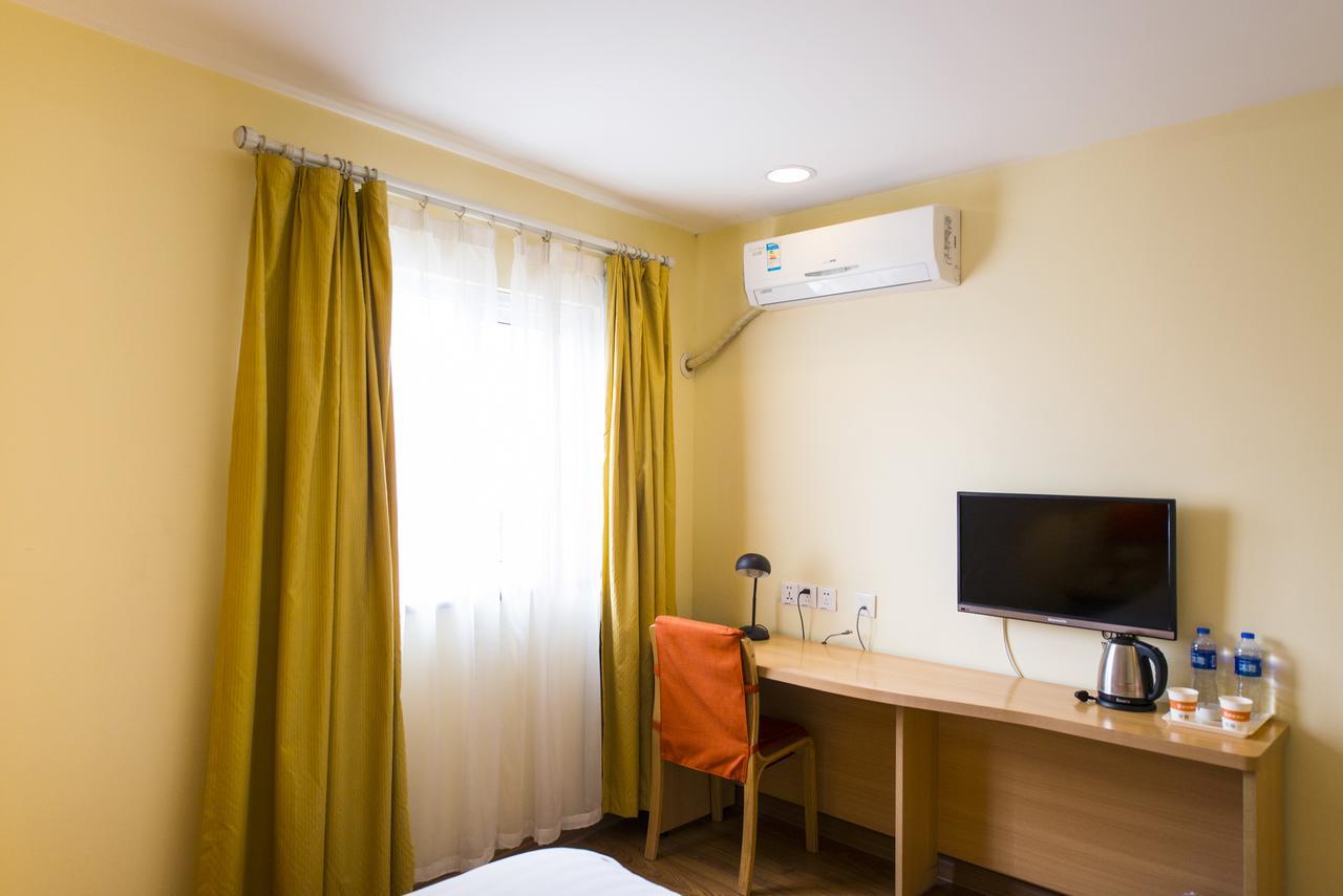 Home Inn Dalian Development Zone Light Railway Station Ngoại thất bức ảnh