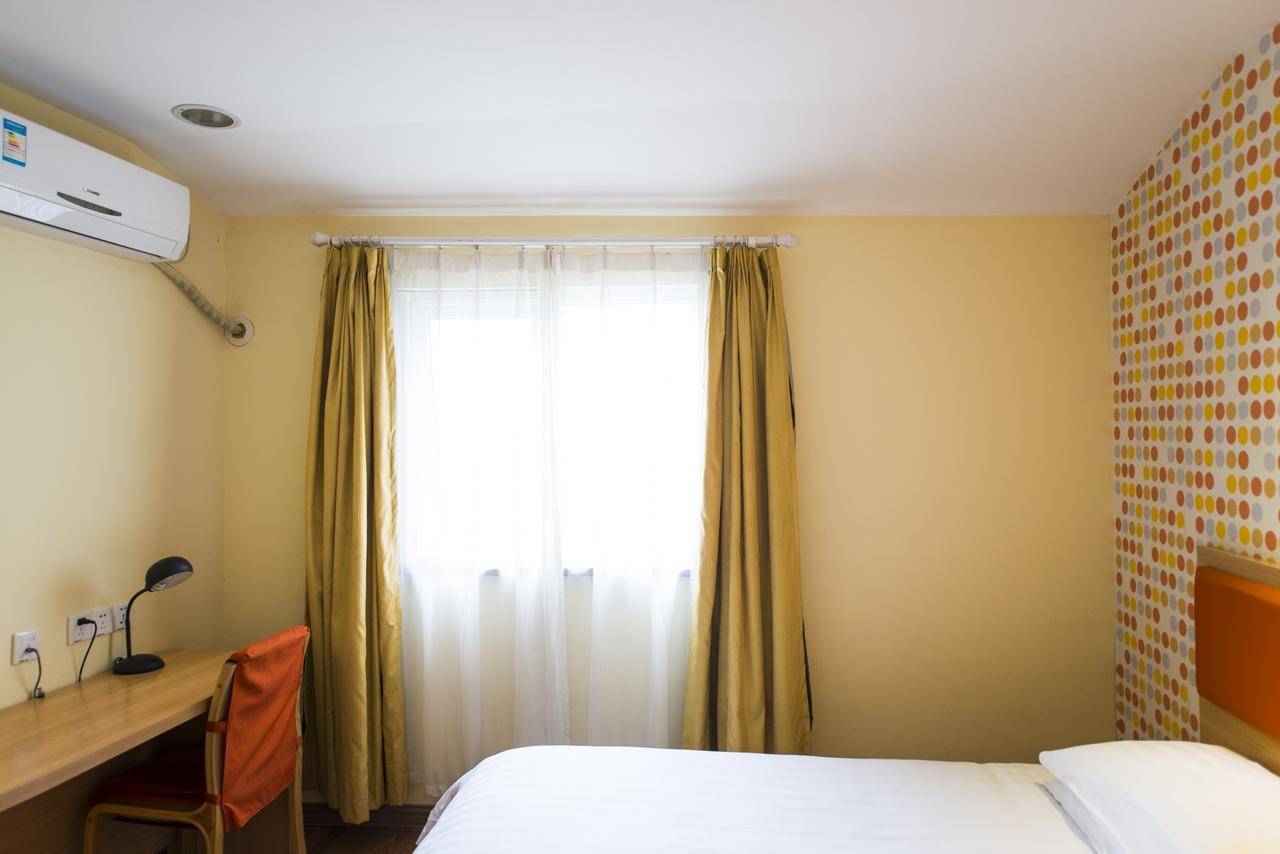 Home Inn Dalian Development Zone Light Railway Station Ngoại thất bức ảnh