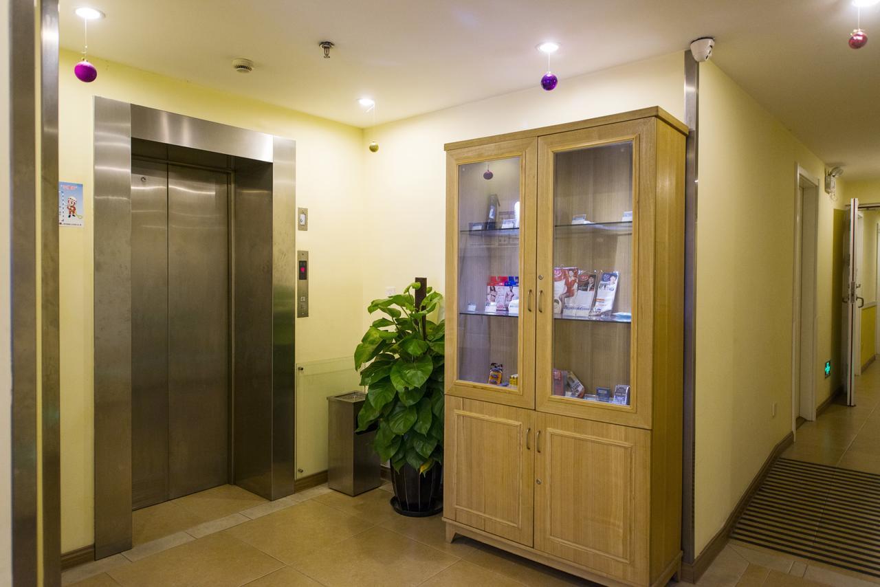 Home Inn Dalian Development Zone Light Railway Station Ngoại thất bức ảnh