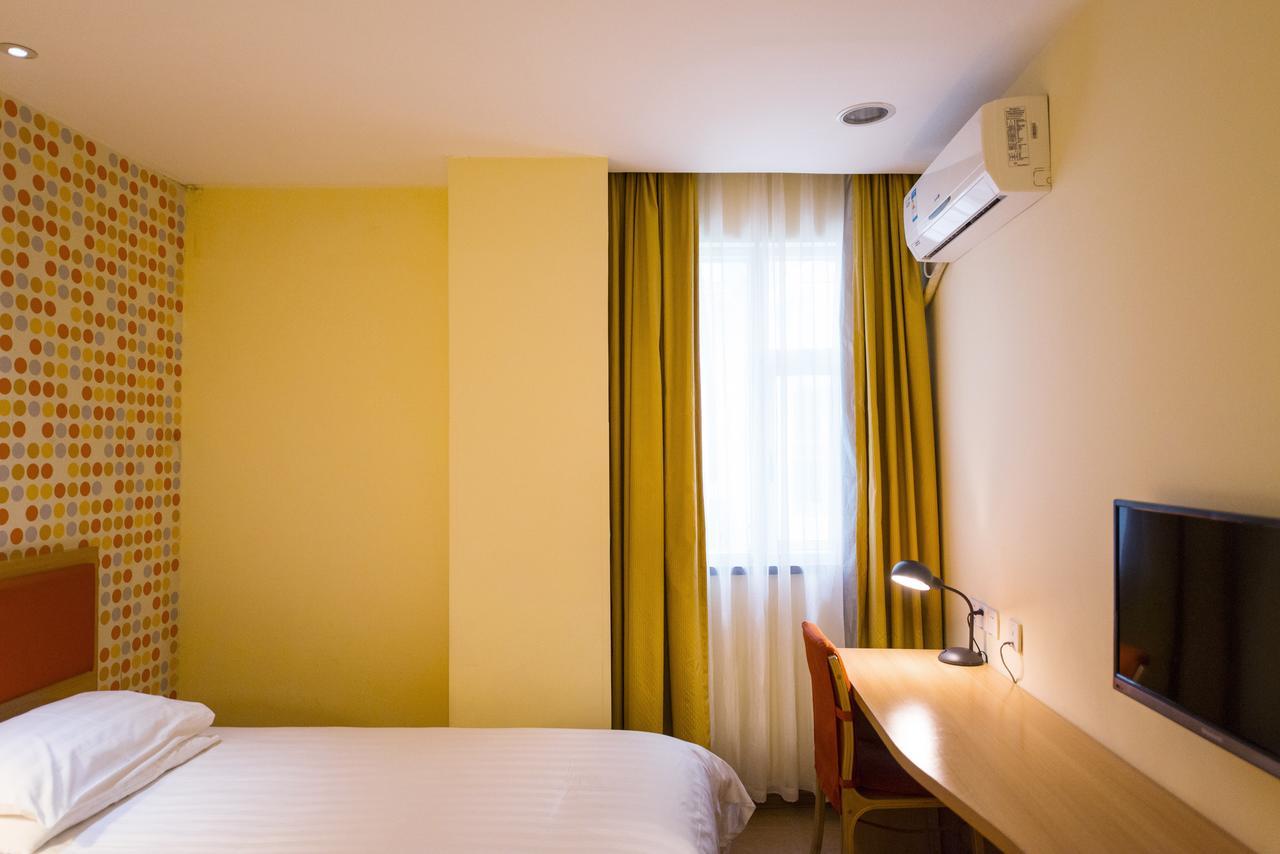 Home Inn Dalian Development Zone Light Railway Station Ngoại thất bức ảnh